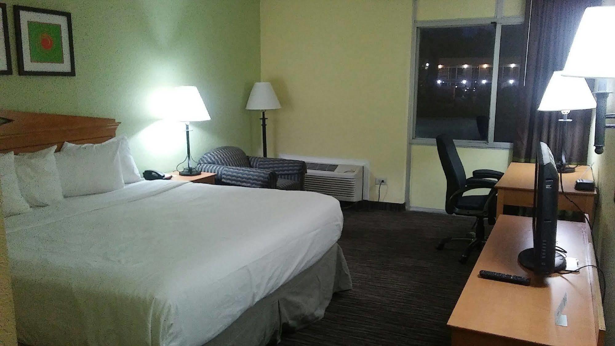 Ramada Conference Center Wilmington Ξενοδοχείο Εξωτερικό φωτογραφία